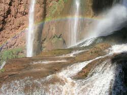 Arco iris en las cataratas